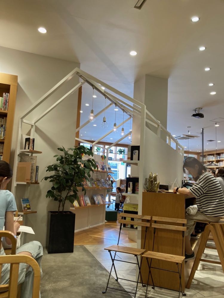 Cafe&Bar SaSaluの写真